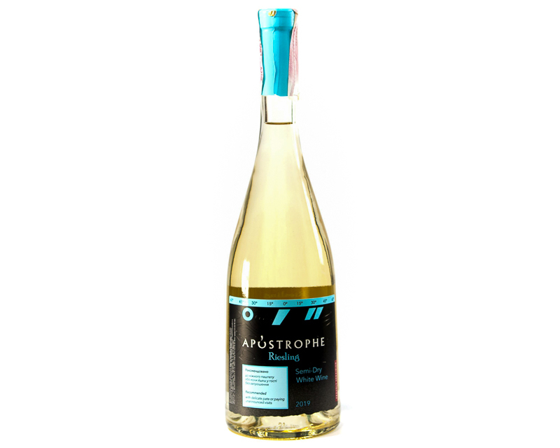 Halbtrockener weißer gewöhnlicher Tafelwein „Riesling Apostroph“ (RIESLING APOSTROPHE)