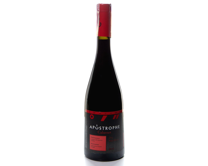 Trockener roter gewöhnlicher Tafelwein „Cabernet“