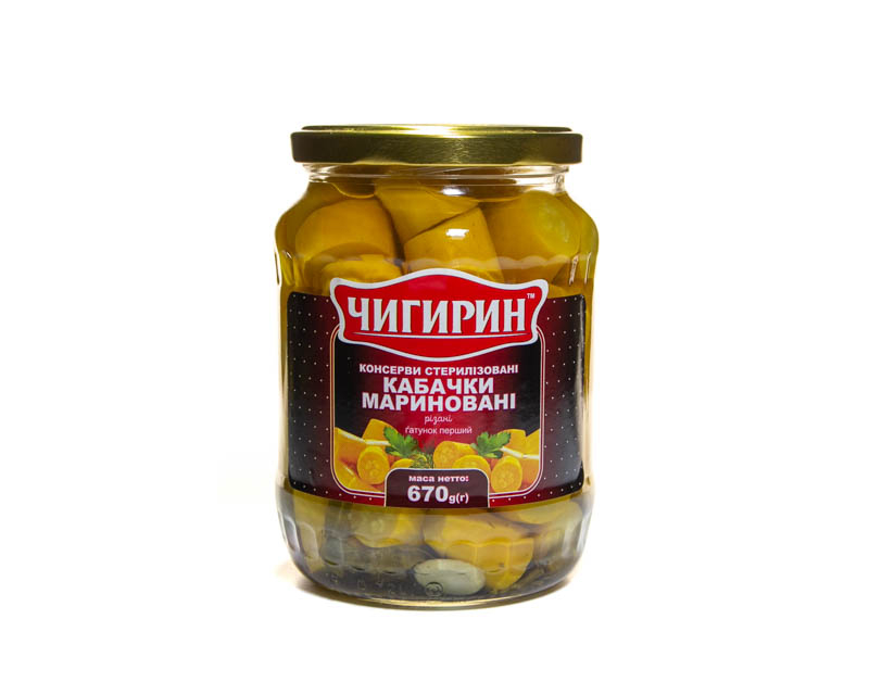 Pickled zucchini, sliced 670 g